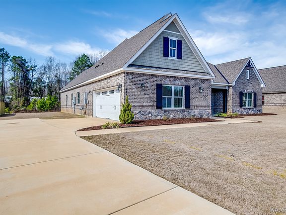 3rd image of 284 Abby Ln
