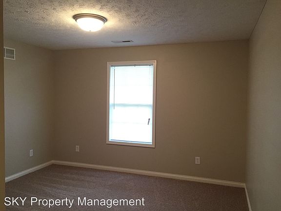 5th image of 260 Walnut Creek Dr APT F16
