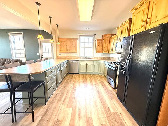 5th image of 3205 Ovid Rd