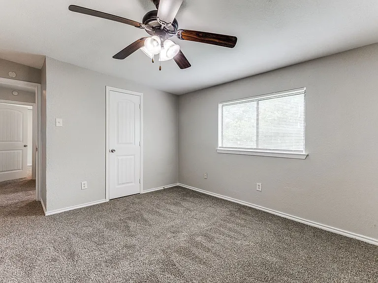 12129 Spring Branch Dr — Photo 10