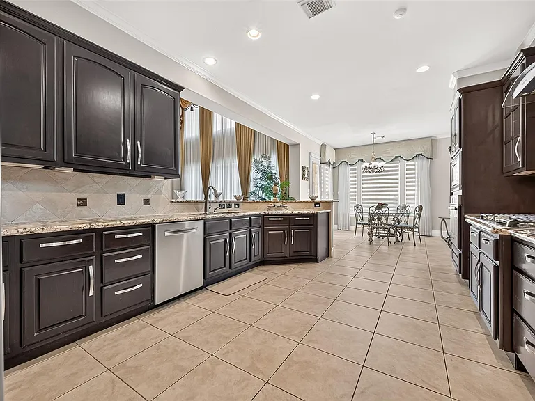5303 Fenwick Way Ct — Photo 24