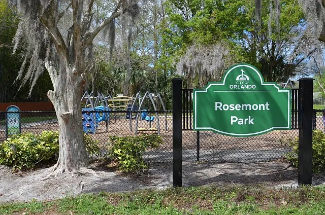 Rosemont Park, just steps from Aventura Orlando