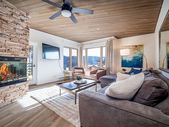 5th image of 117 Needles Way #720