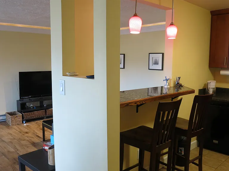 1114 River Ct — Photo 9