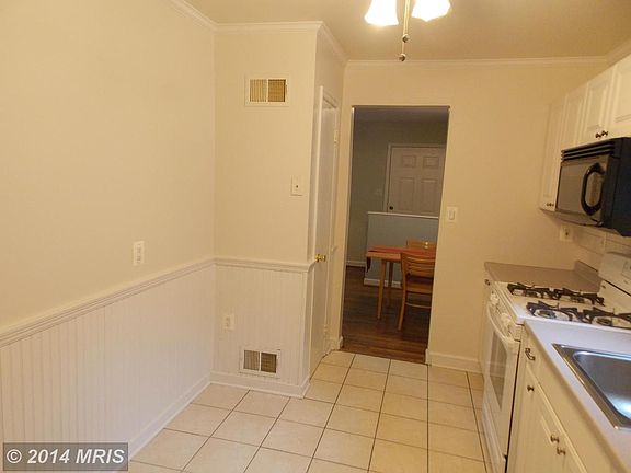 5th image of 709 Carr Ave