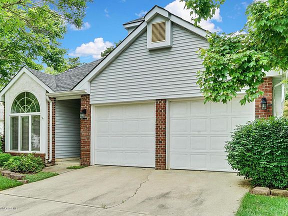 4th image of 1747 Sweetbay Dr