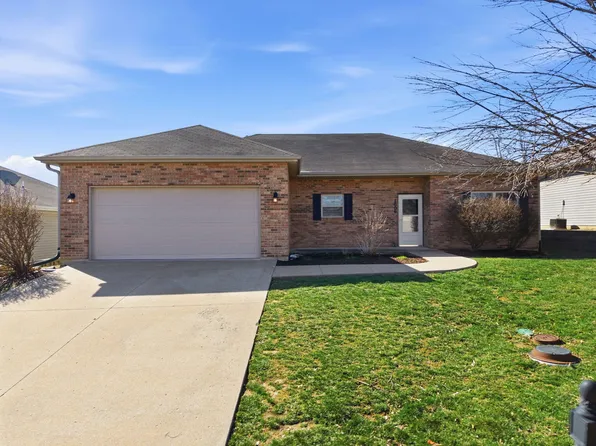 1806 Gypsy Moth Dr, Columbia, MO 65202