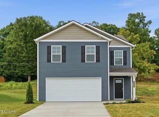 563 White Oak Ln, Vonore, TN 37885
