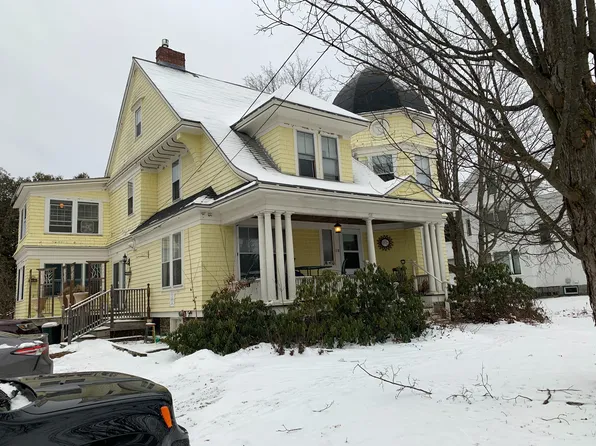 18 Clark Ave #2, Morrisville, VT 05661