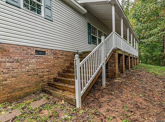 5th image of 7809 Cedarbrook Dr