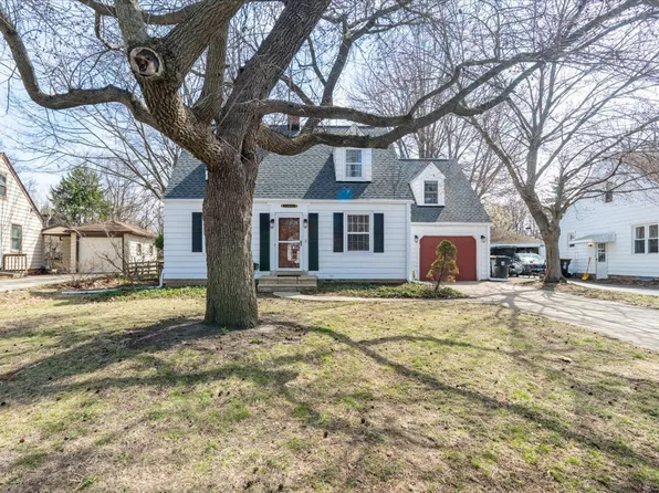 413 Grant St, Normal, IL 61761