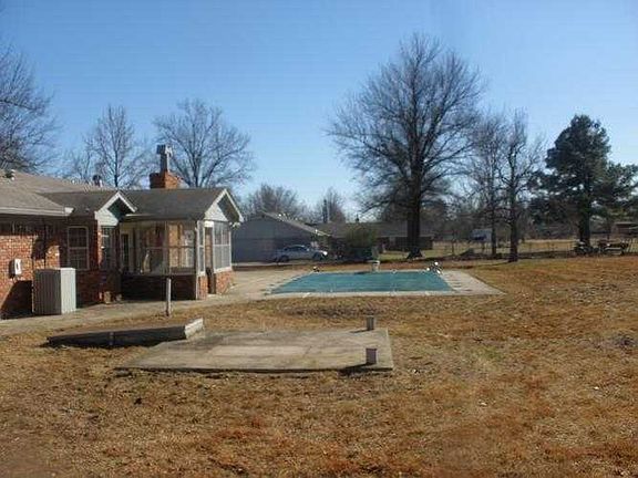 back of home and pool