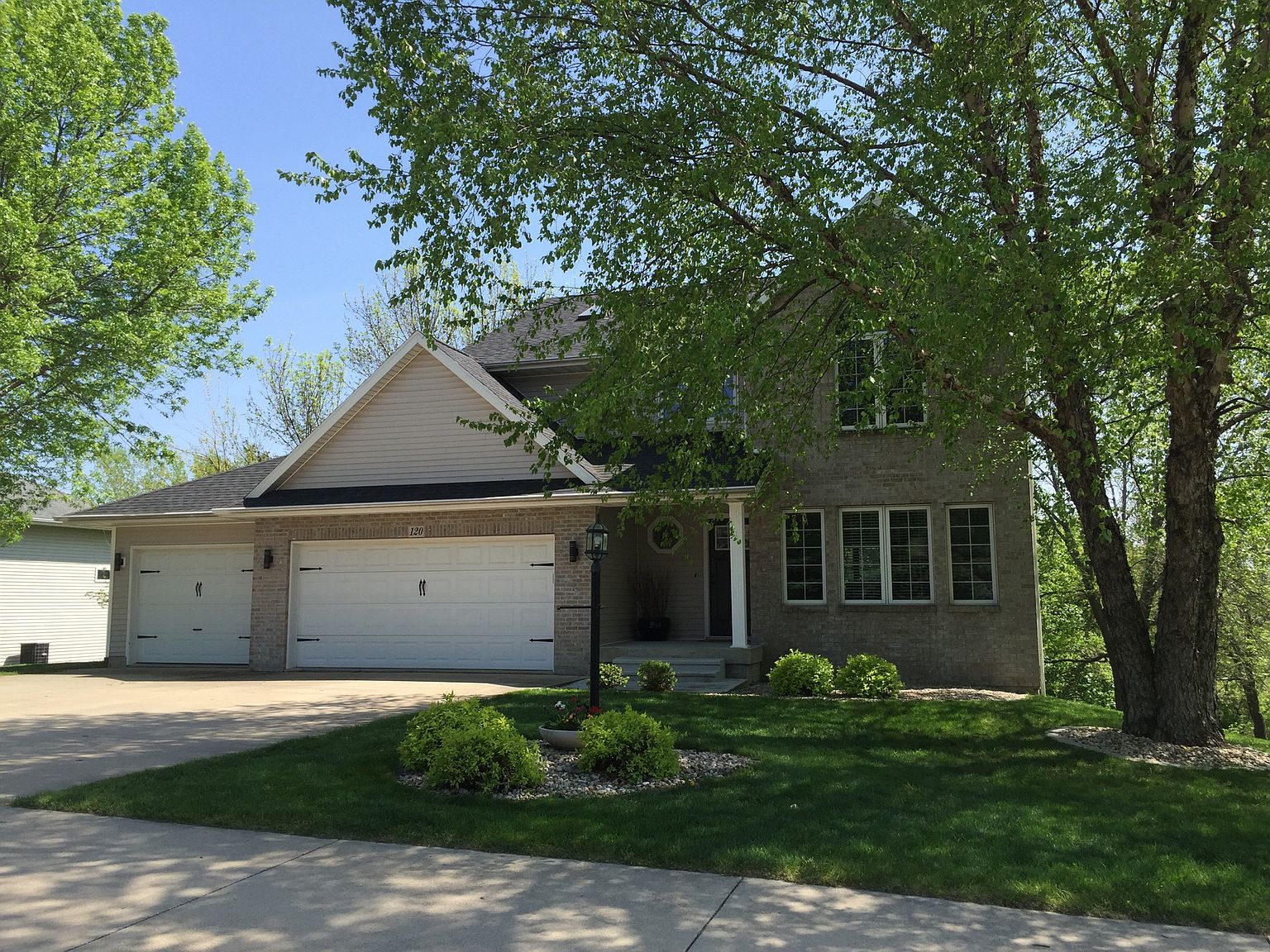 120 Auburn East Ln, Coralville, IA 52241 Zillow