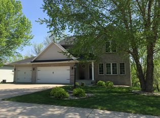 120 Auburn East Ln, Coralville, IA 52241
