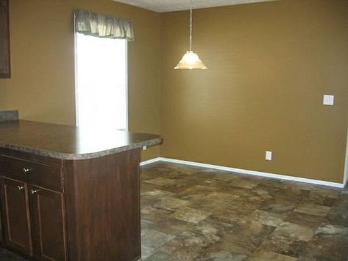 1st image of 139 Burr Oak Dr