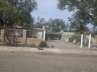 1123 Aztec Rd NW, Albuquerque, NM 87107