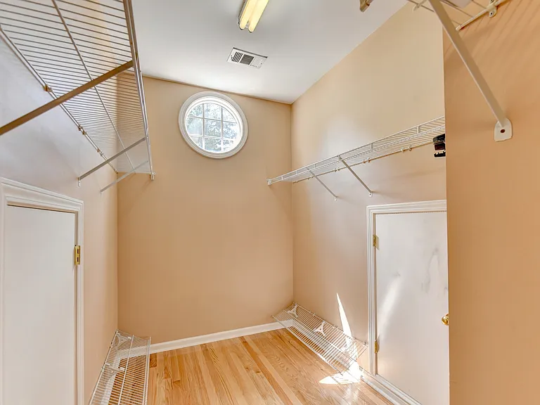 1712 Chattakay Ln — Photo 36