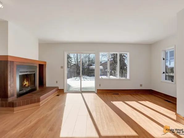 2606 W 30th Avenue, 2606 W 30th Ave #B, Anchorage, AK 99517