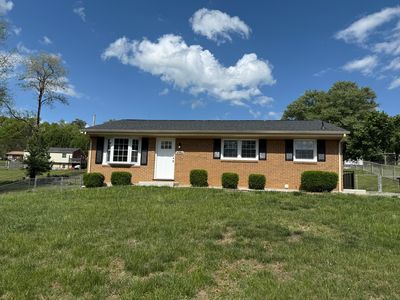 3052 Pebble Dr, Roanoke, VA, 24014