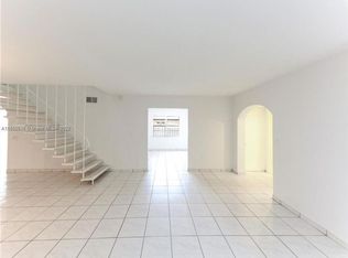 3019 SW 68th Ter, Hollywood, FL 33023