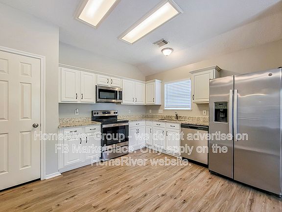 2nd image of 18614 Atascocita Park Dr