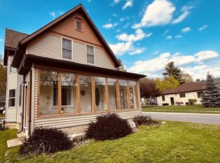 630 E Haseltine St, Richland Center, WI 53581