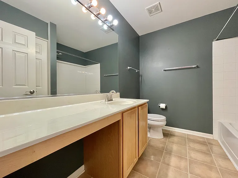 2867 Falling Waters Dr — Photo 7