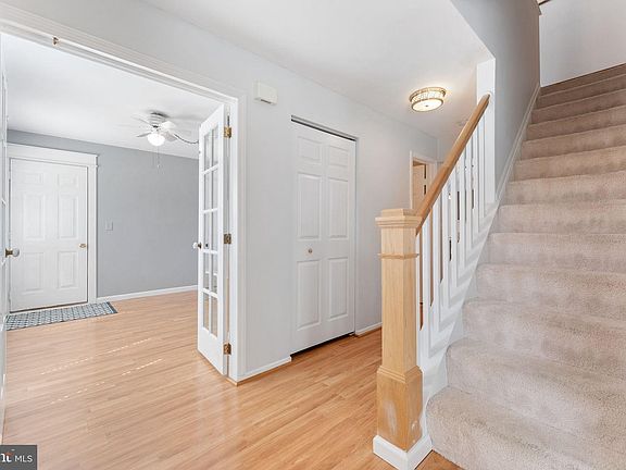 4th image of 6520 Acorn Ct