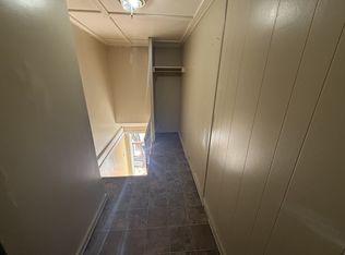 510 East Mount Vernon Street - Apt 3 - Main Building 3rd Floo, Somerset, KY 42501