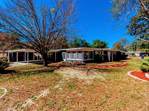 2nd image of 5965 Redberry Ln