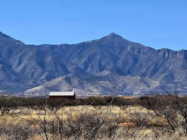8254 S AIRSTRIP Road #14, Hereford, AZ 85615