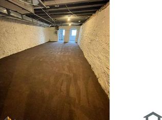 1614 N Ellamont St, Baltimore, MD 21216