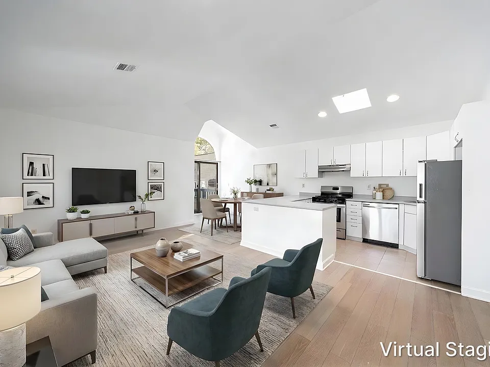79 Sherman Pl #2
