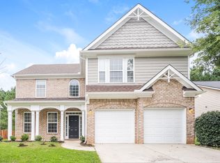 8949 Crestview Cir, Union City, GA 30291