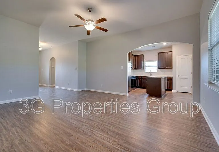 5301 Zara Dr — Photo 11