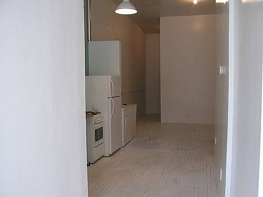 4th image of 64 Washington Ave #3