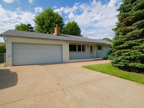 2nd image of 514 Tanglewood Dr