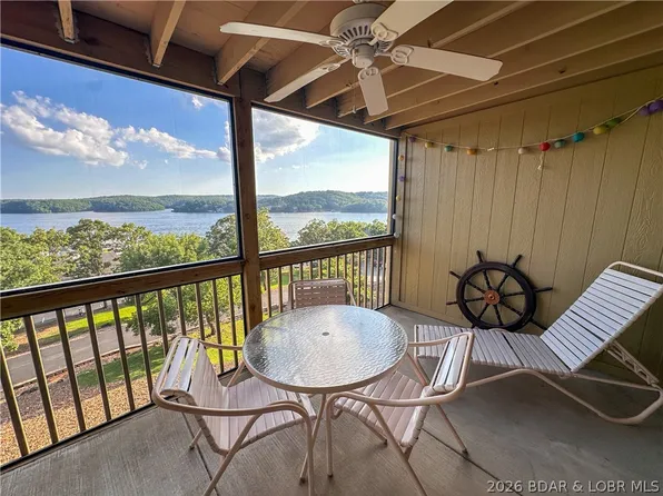2500 Bay Point Ln #722, Osage Beach, MO 65065