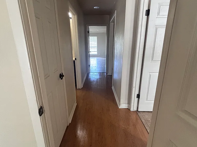 1911 S Park Dr — Photo 14
