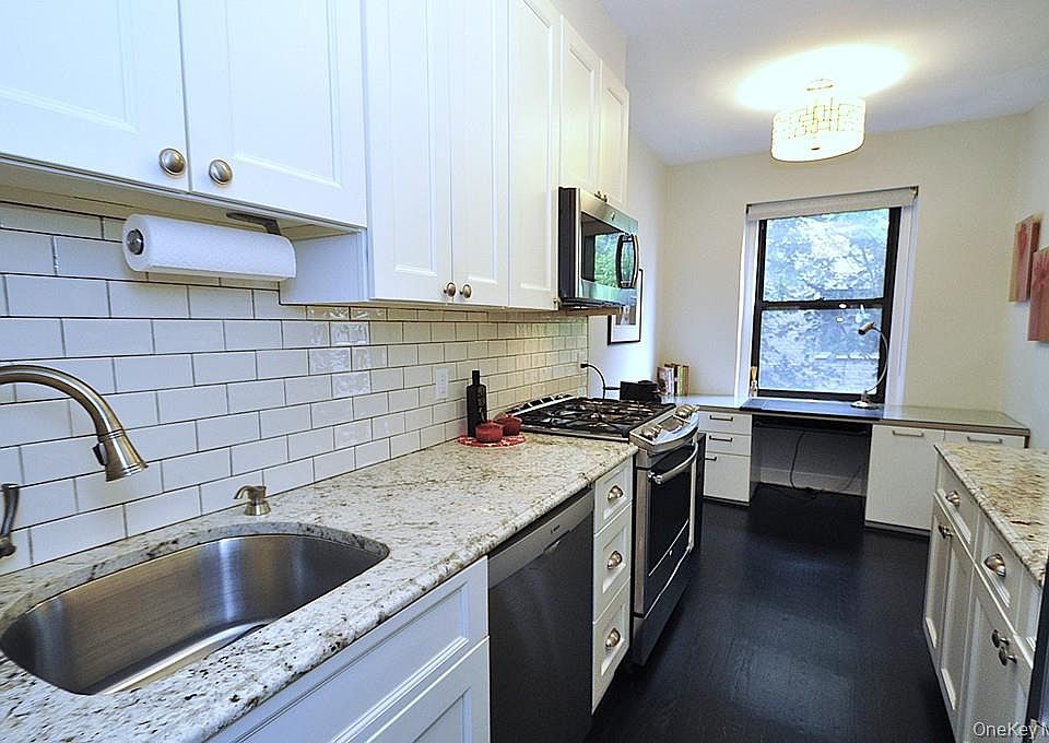 1st image of 143 Garth Road #4N