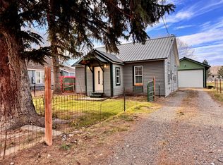 128 Lovers Ln, Fromberg, MT 59029