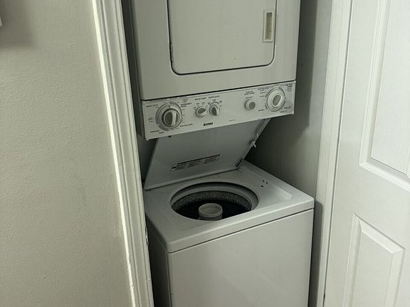 4th image of 816 N New York Ave #6-9