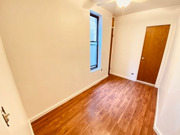 5th image of 519 W 48th St #20D