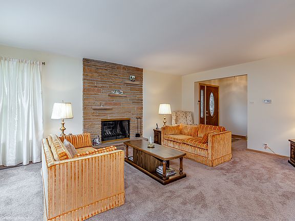 4th image of 4908 W Wick Dr