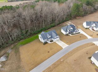 90 Cotton Fields Ln, Fuquay Varina, NC 27526