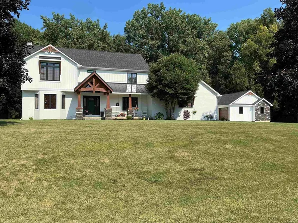 304 Oxford Way, Logansport, IN 46947