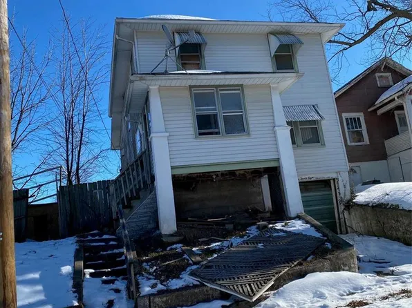 728 Pine St, Hannibal, MO 63401