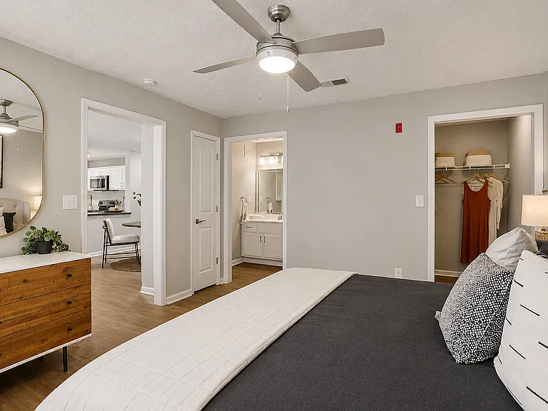 Avana Acworth — Photo 17
