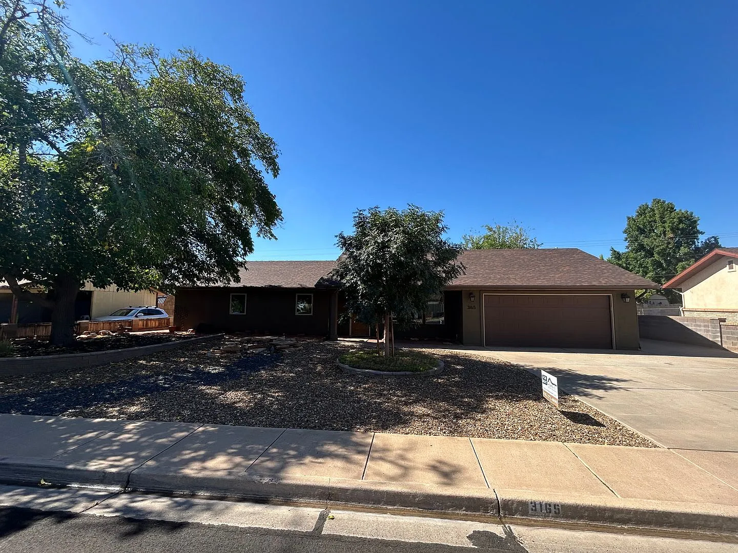 5 Bed, 2.5 Bath, 2 Car Garage Home For Rent With RV Parking — Photo 1