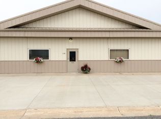 118 2nd Ave NW, Hayfield, MN 55940